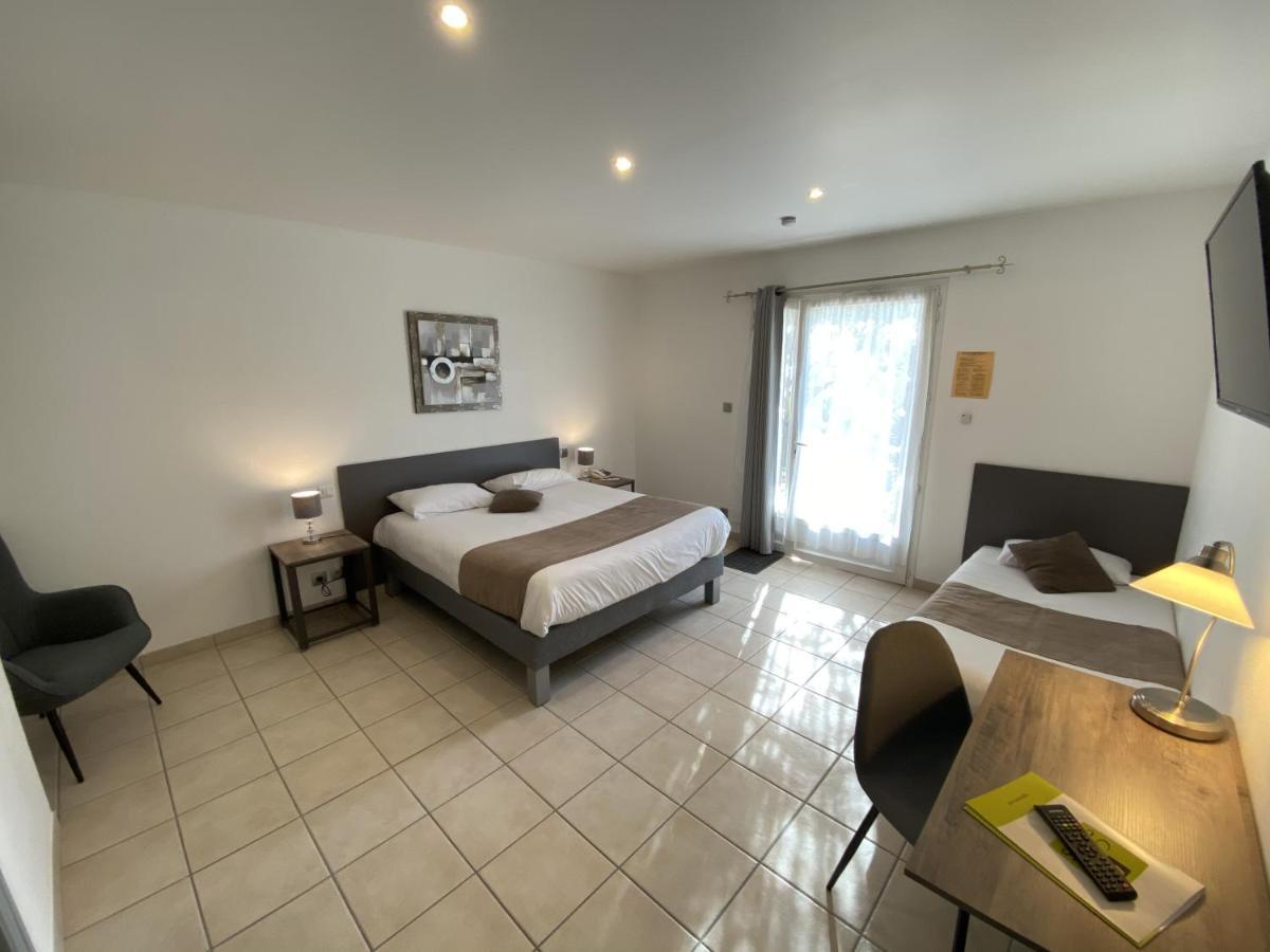 Logis Hotel L'Oliveraie Коняк Екстериор снимка