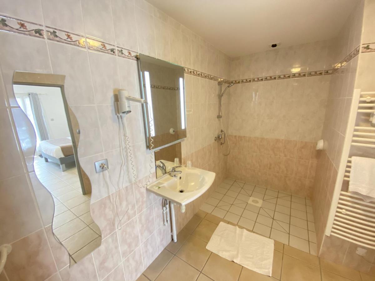 Logis Hotel L'Oliveraie Коняк Екстериор снимка
