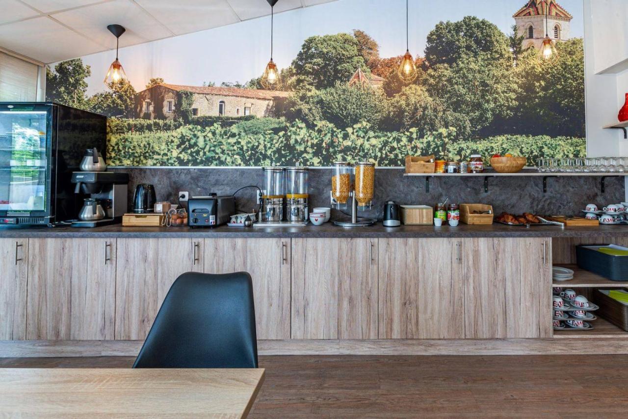 Logis Hotel L'Oliveraie Коняк Екстериор снимка